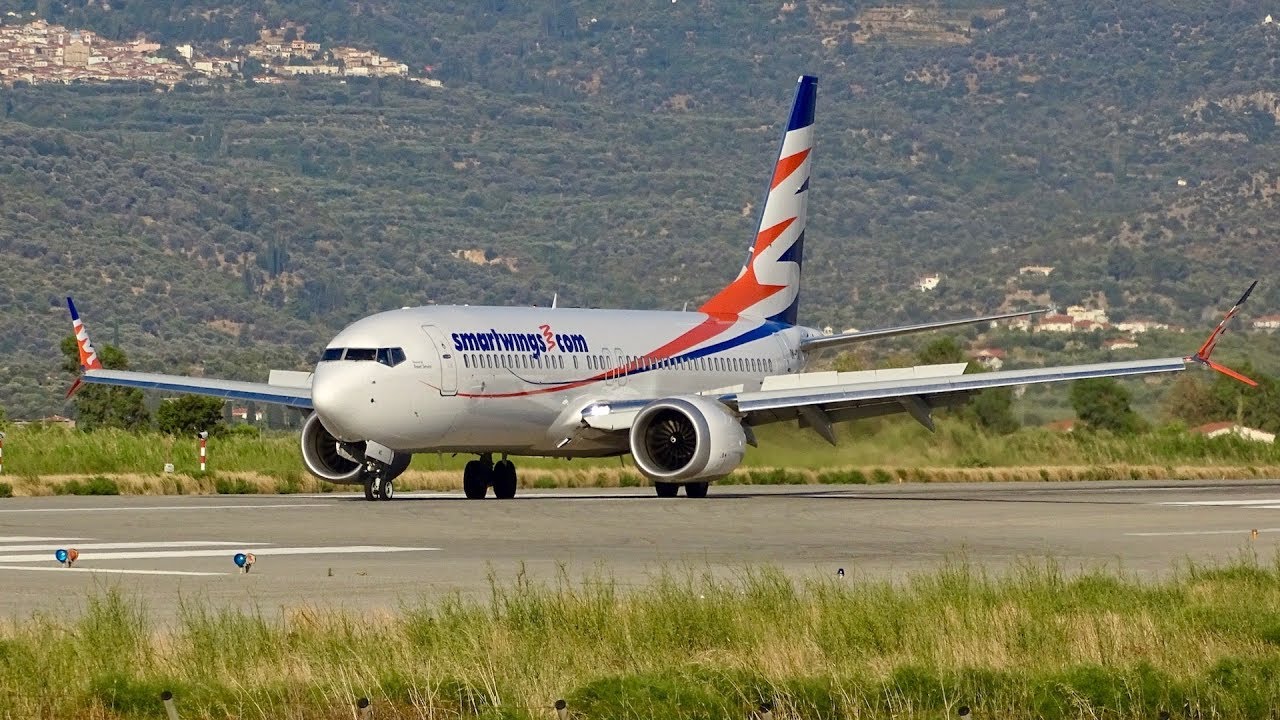 avioanele de pasageri zboară și cu un motor